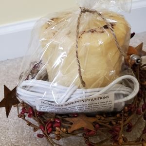 Brand new Warm Glow Snickerdoodle scented candle